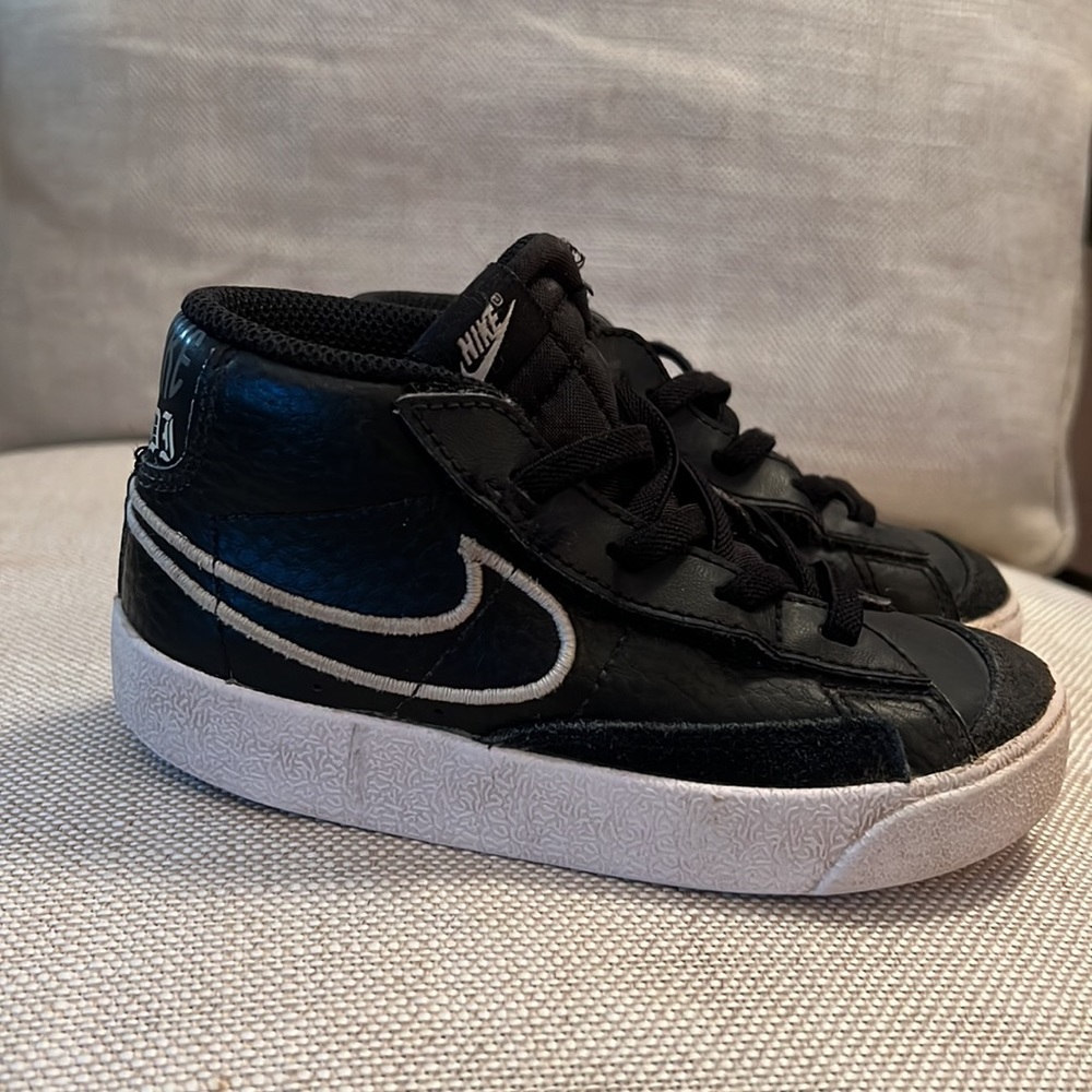 Nike toddler Blazer sneakers